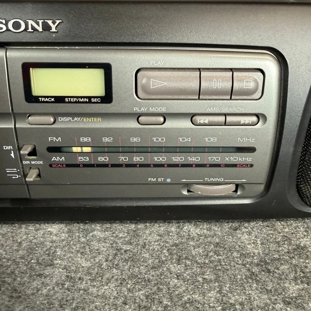 Sony CFD-S9 CD Radio Cassette‎ Boombox – Untested – For Parts or Repair